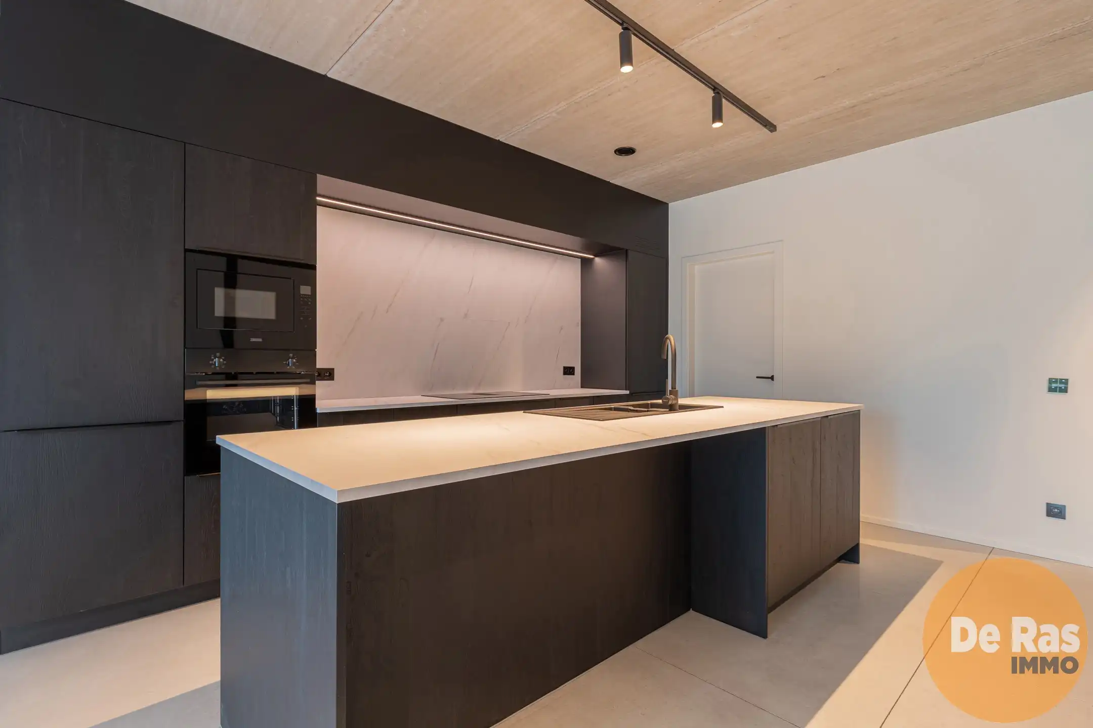 VLIERZELE - Nieuwbouwwoning in moderne betonarchitectuur foto 8