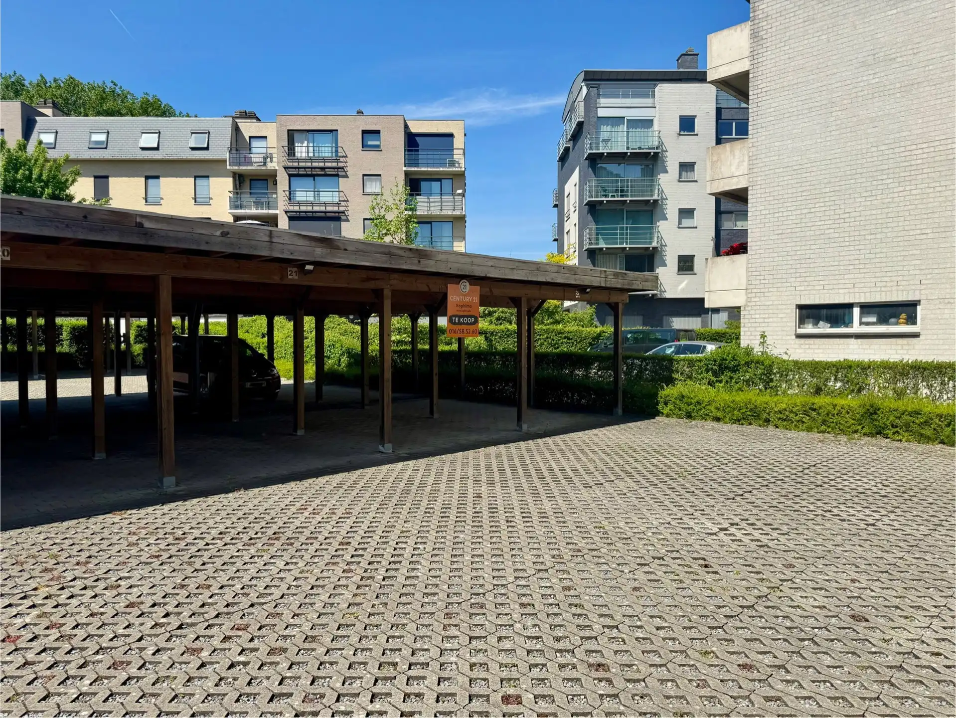 Carport op uitstekende locatie te Kessel-Lo foto 4