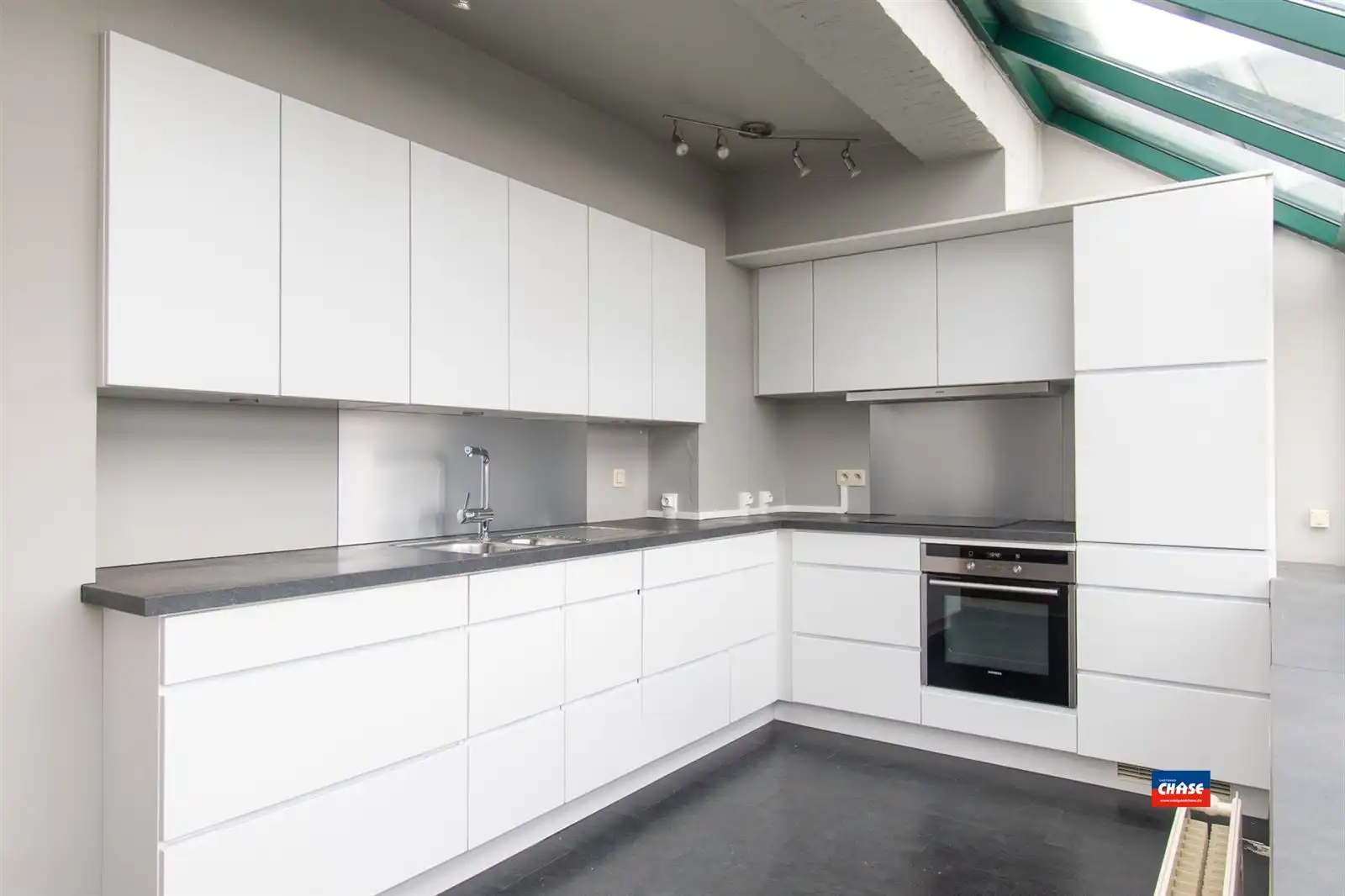 Dakapp met 2 slpks | terras | garagebox foto 5