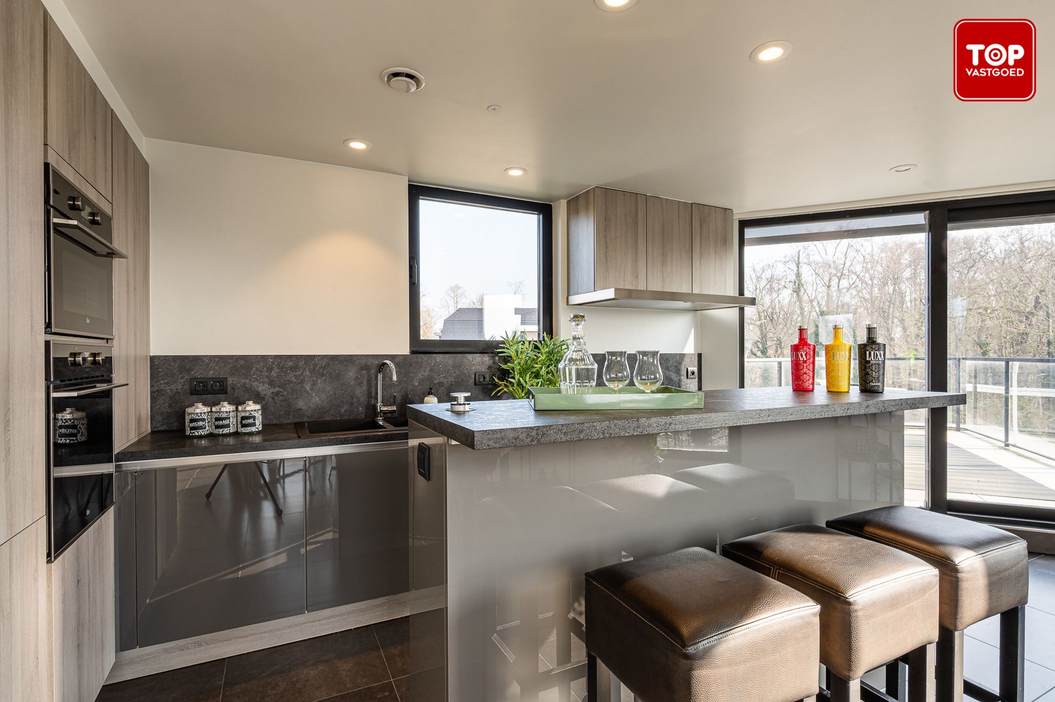 Energiezuinige en lichtrijke penthouse met 3 terrassen en prachtig uitzicht foto 12