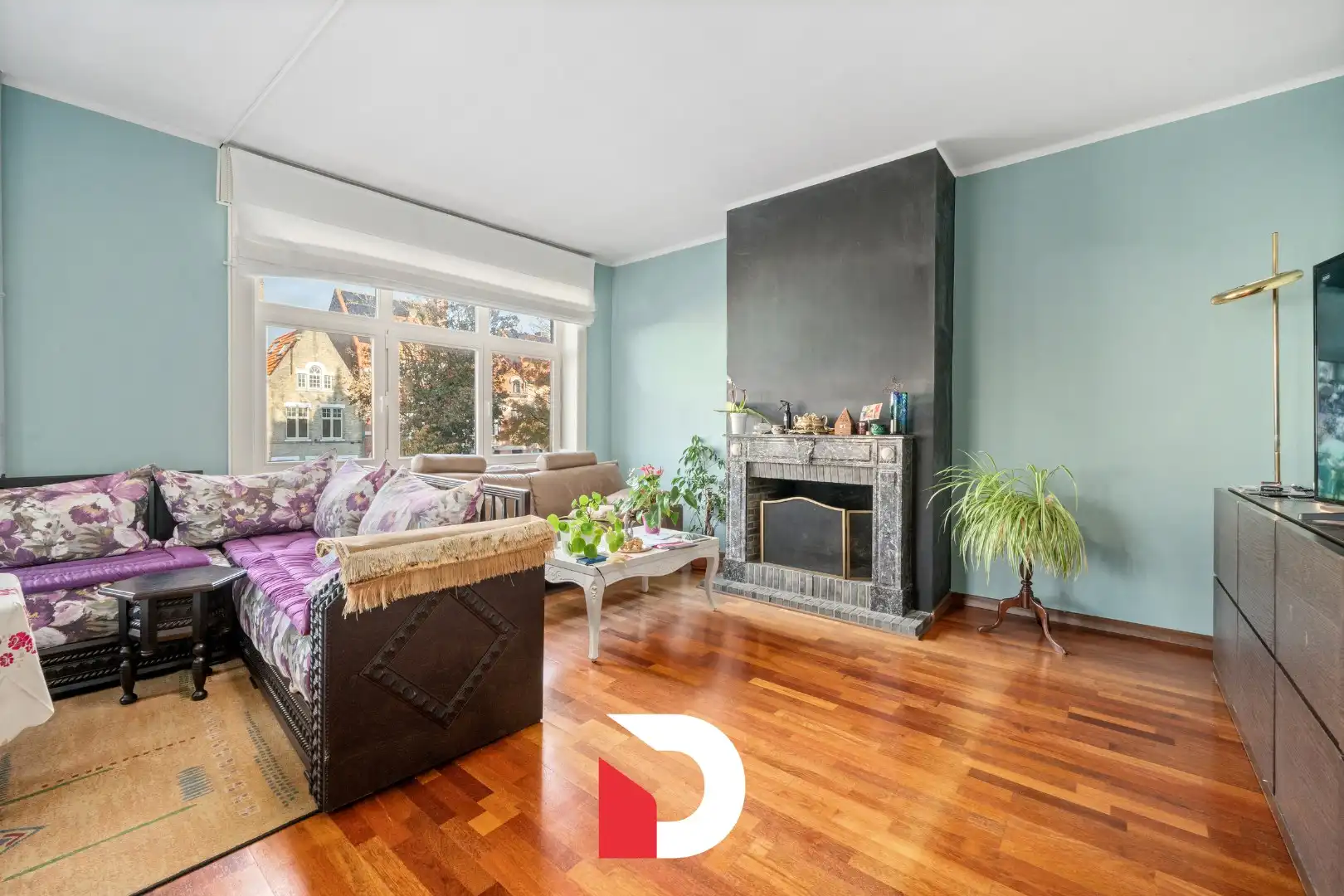 Karaktervolle ruime hoekwoning met garage in centrum Brugge foto 15