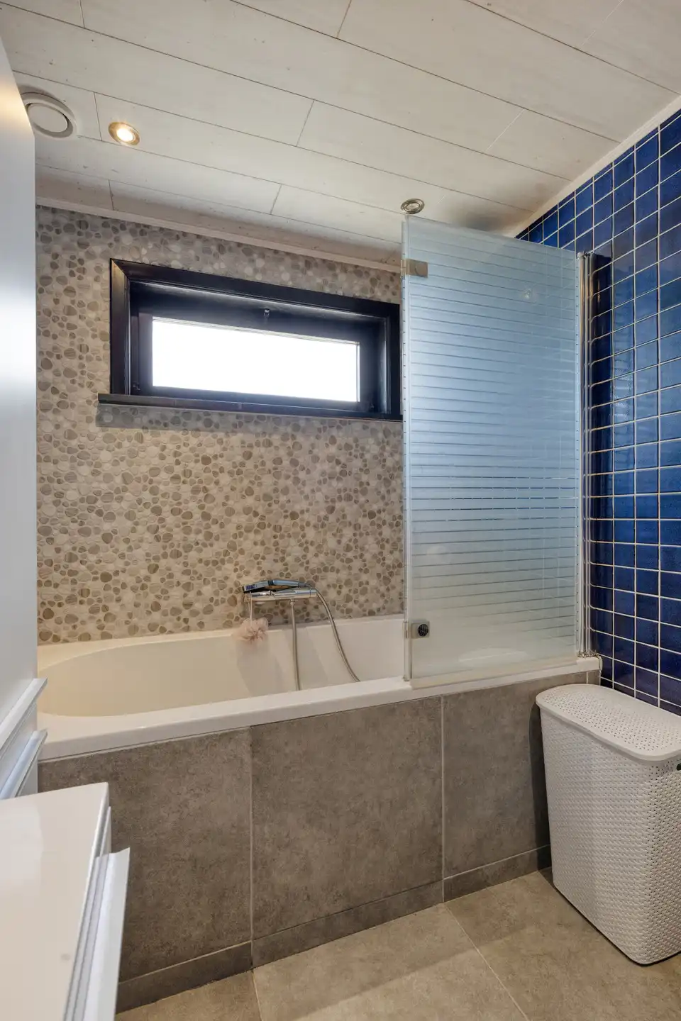 Ruime vrijstaande woning met potentieel foto 15