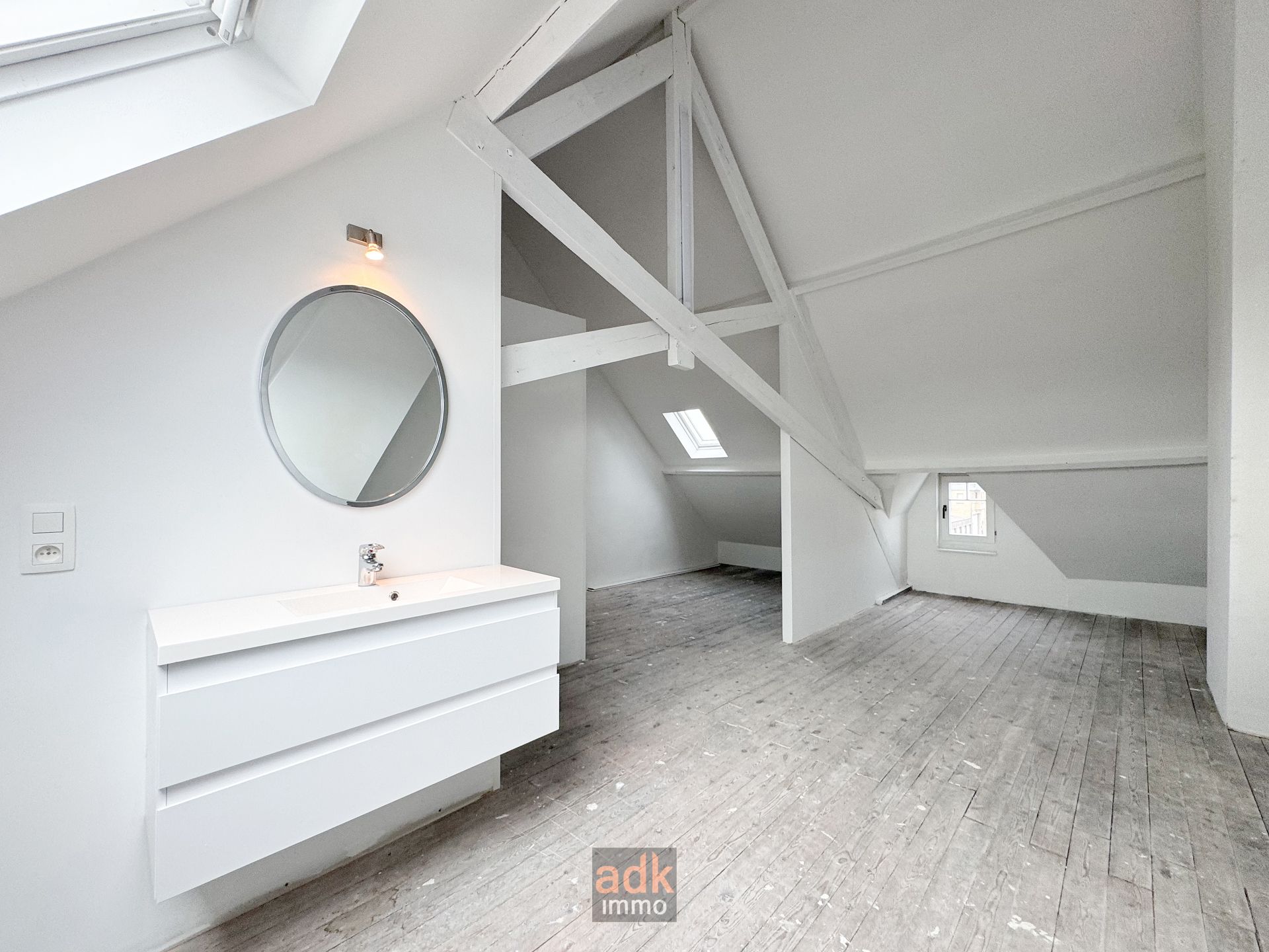 Instapklare 4-gevelwoning met zonnige tuin, terras. foto 17