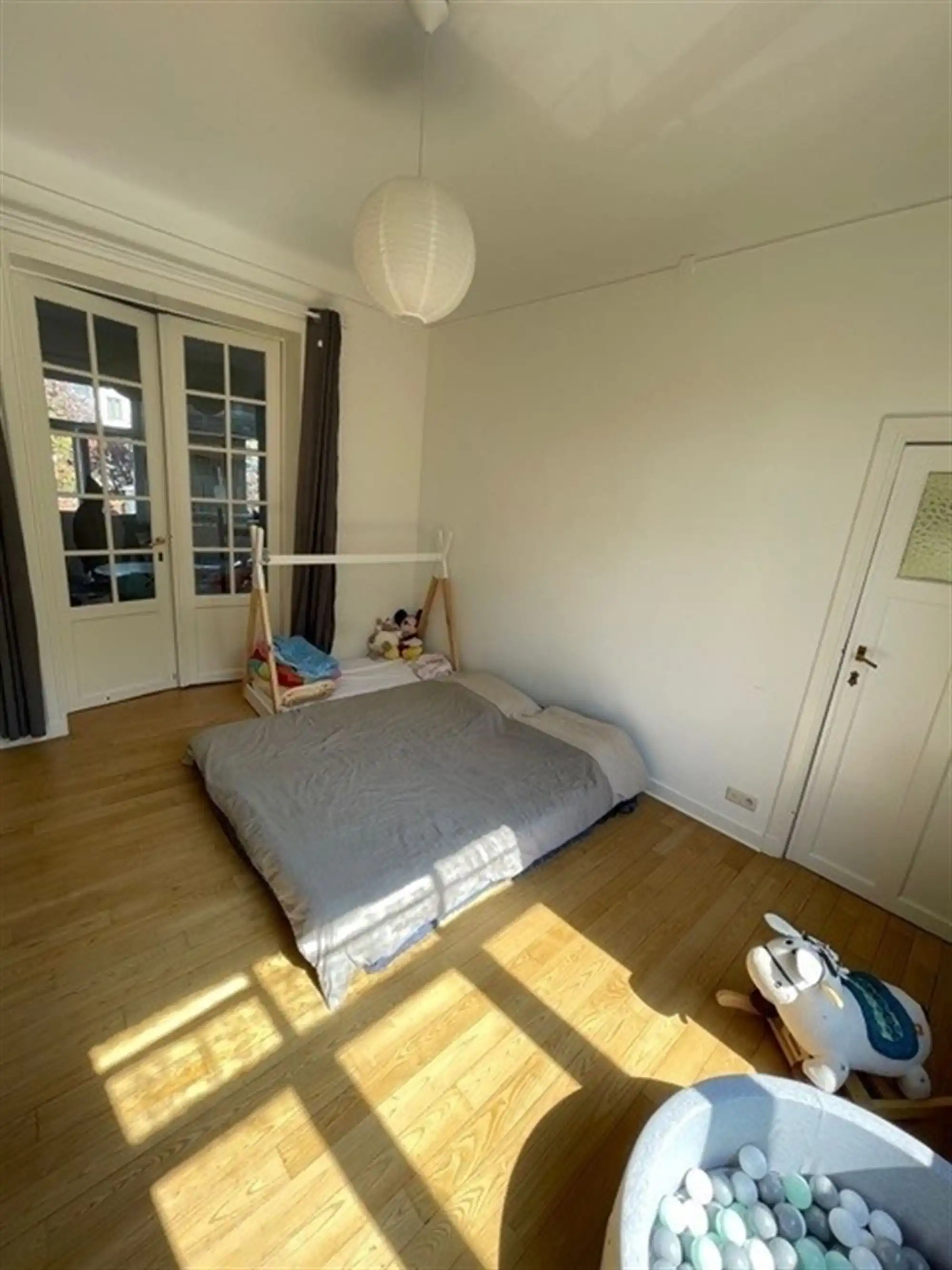 Appartement met grot terras foto 7