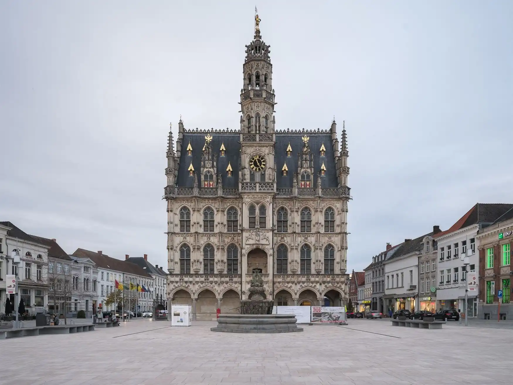 Karaktervolle loft met groot terras in hartje Oudenaarde. foto 18