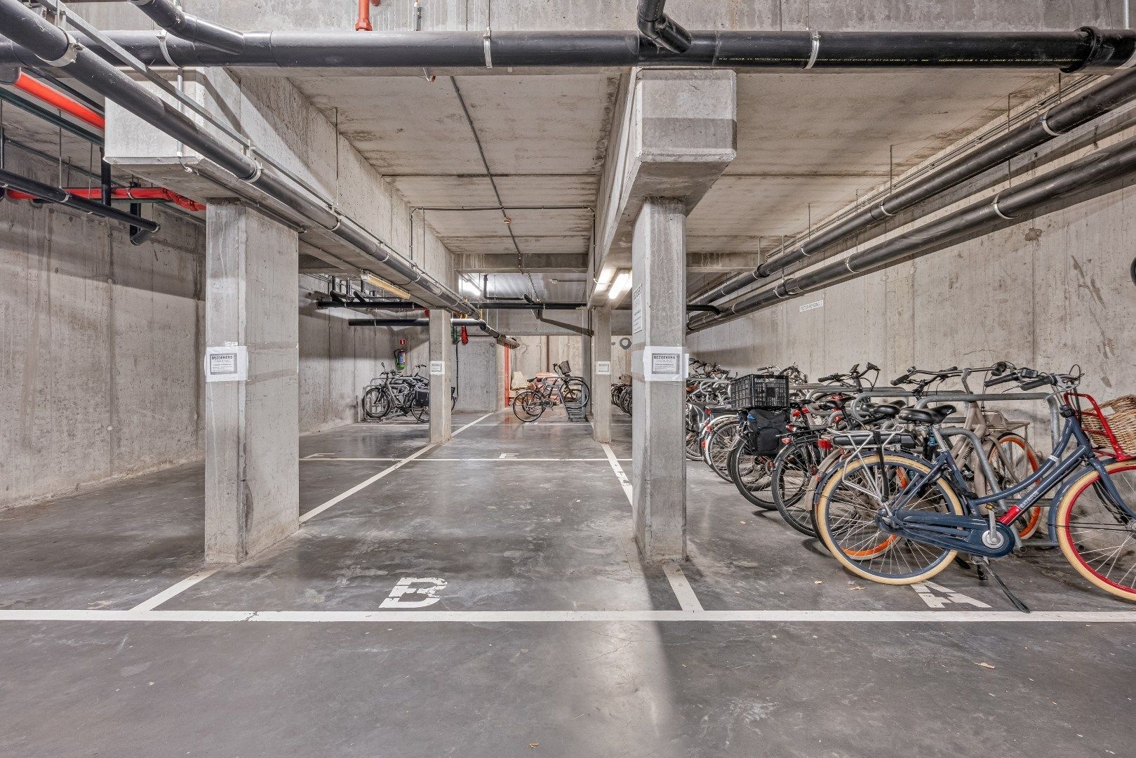 Prachtig appartement met ruime terrassen foto 16