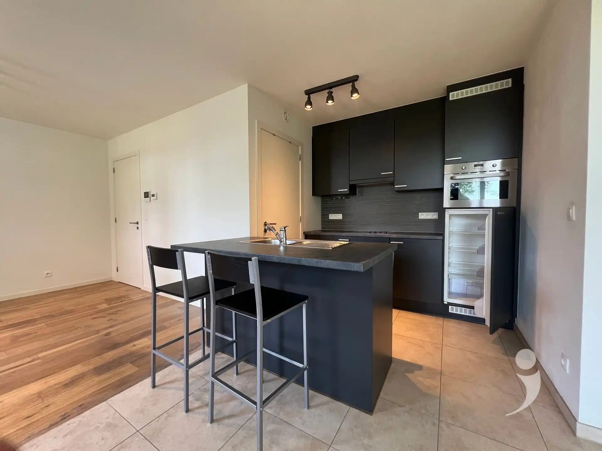 appartement met 2 slaapkamers foto 2