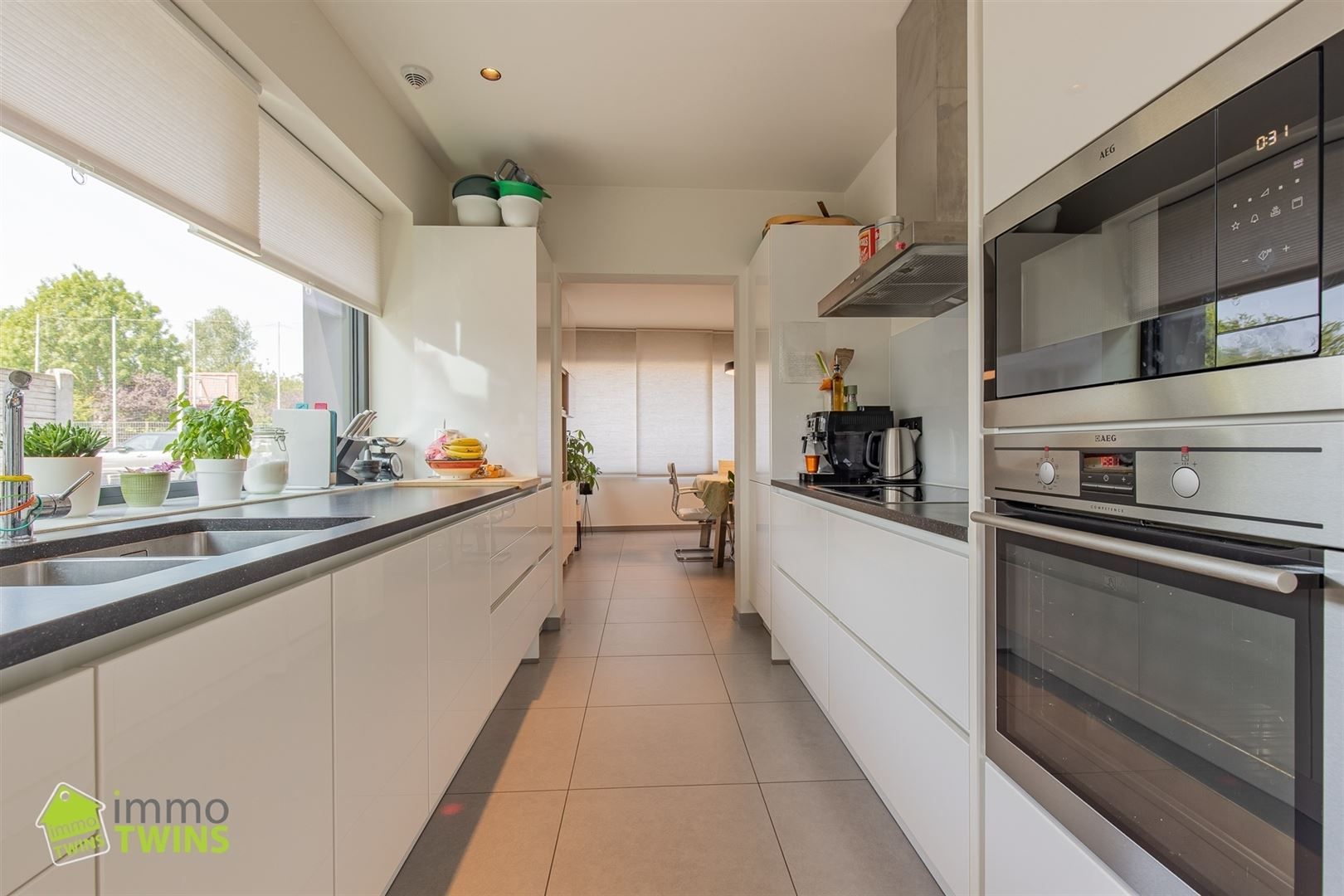 Instapklare woning met strak design te Grembergen foto 7