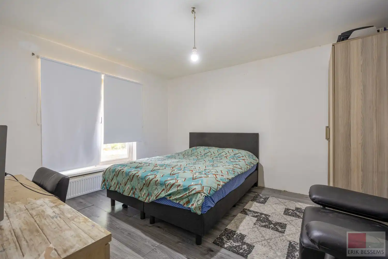 Op te frissen, vrijstaande woning met veel potentieel op royaal perceel van 1080 m², deze te moderniseren woning combineert een bewoonbare oppervlakte van 199 m² foto 11