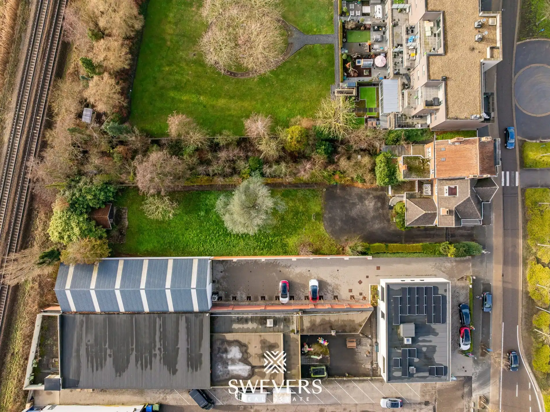 Karaktervolle halfopen bebouwing met uitzonderlijk potentieel en zonnige tuin nabij Hasselt centrum foto 38