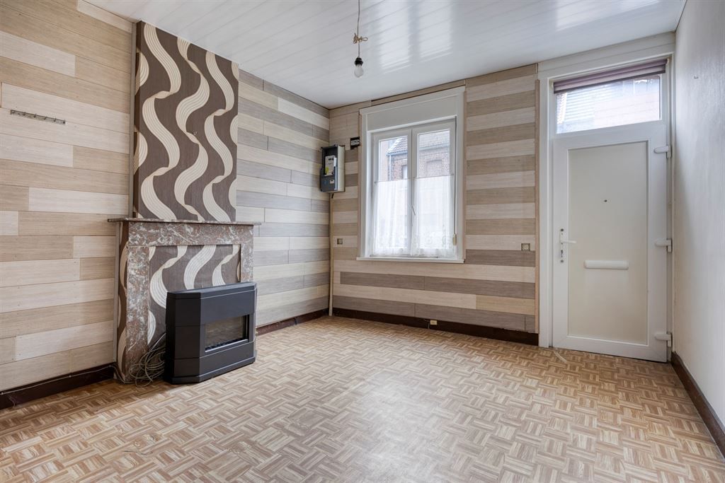 Halfopen woning met potentieel  foto 3