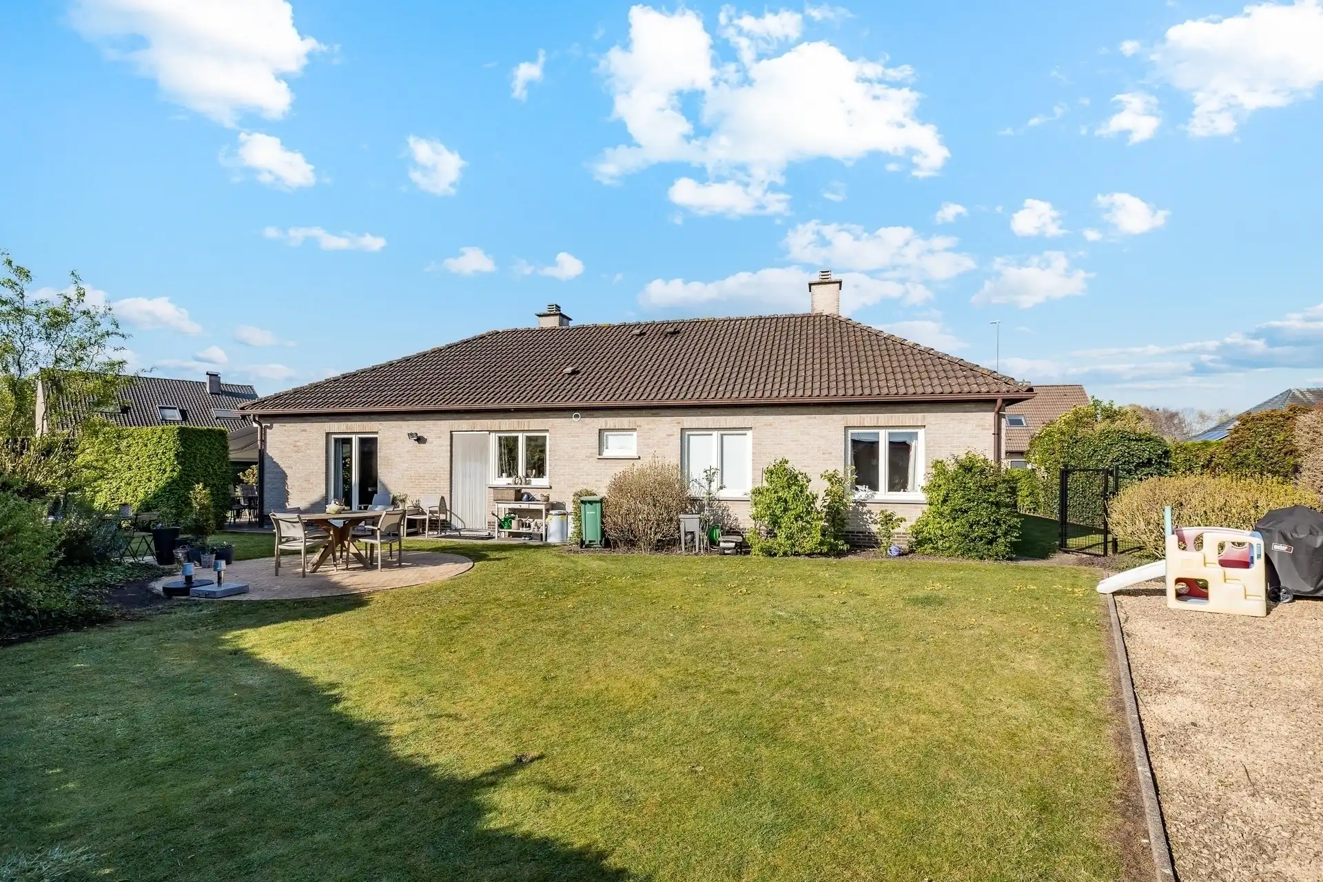 Bungalow met 3 slks op topligging foto 19