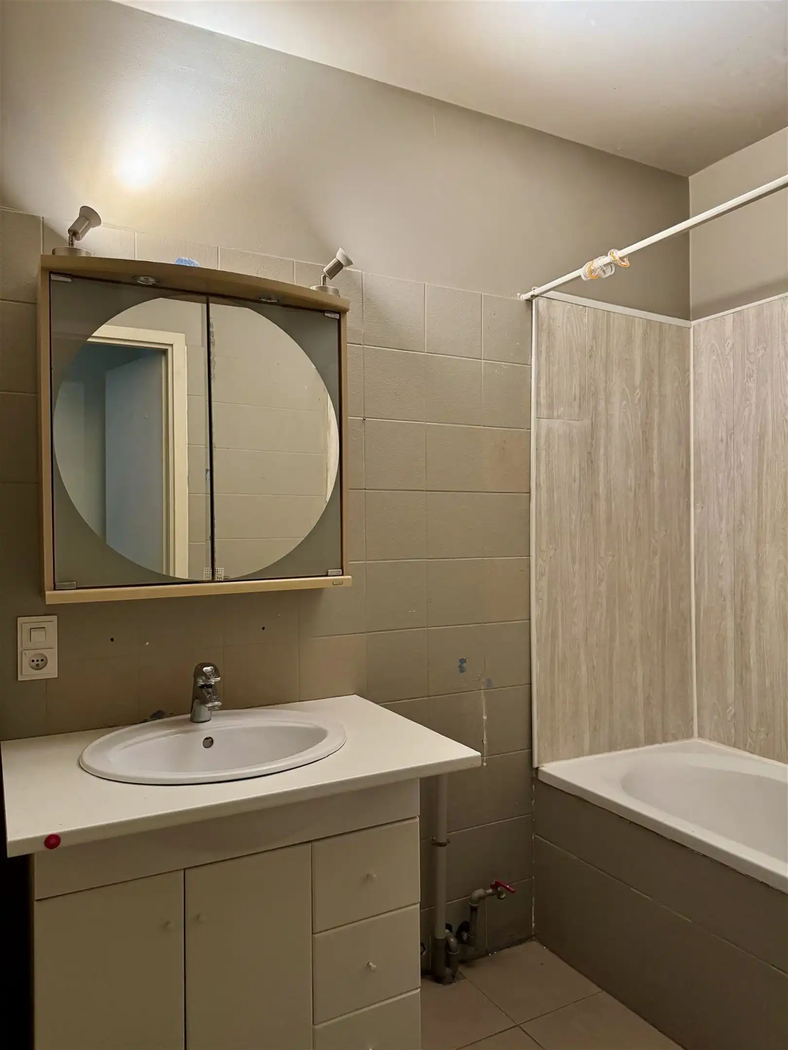 Appartement met 2 slpks en terras + kelder foto 18