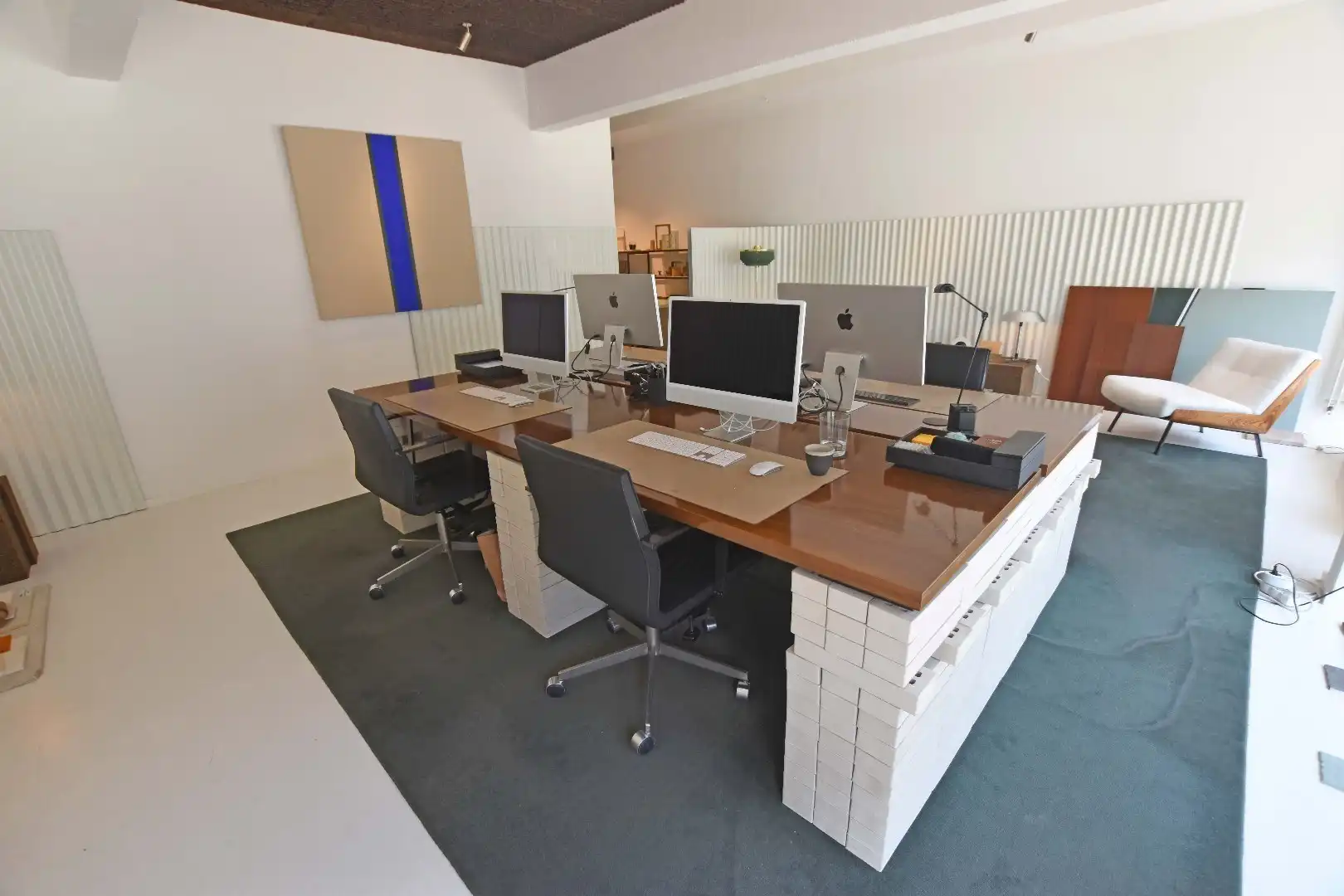 Mooi gerenoveerd, goed gelegen handelspand in de Van Bunnenlaan  foto 7