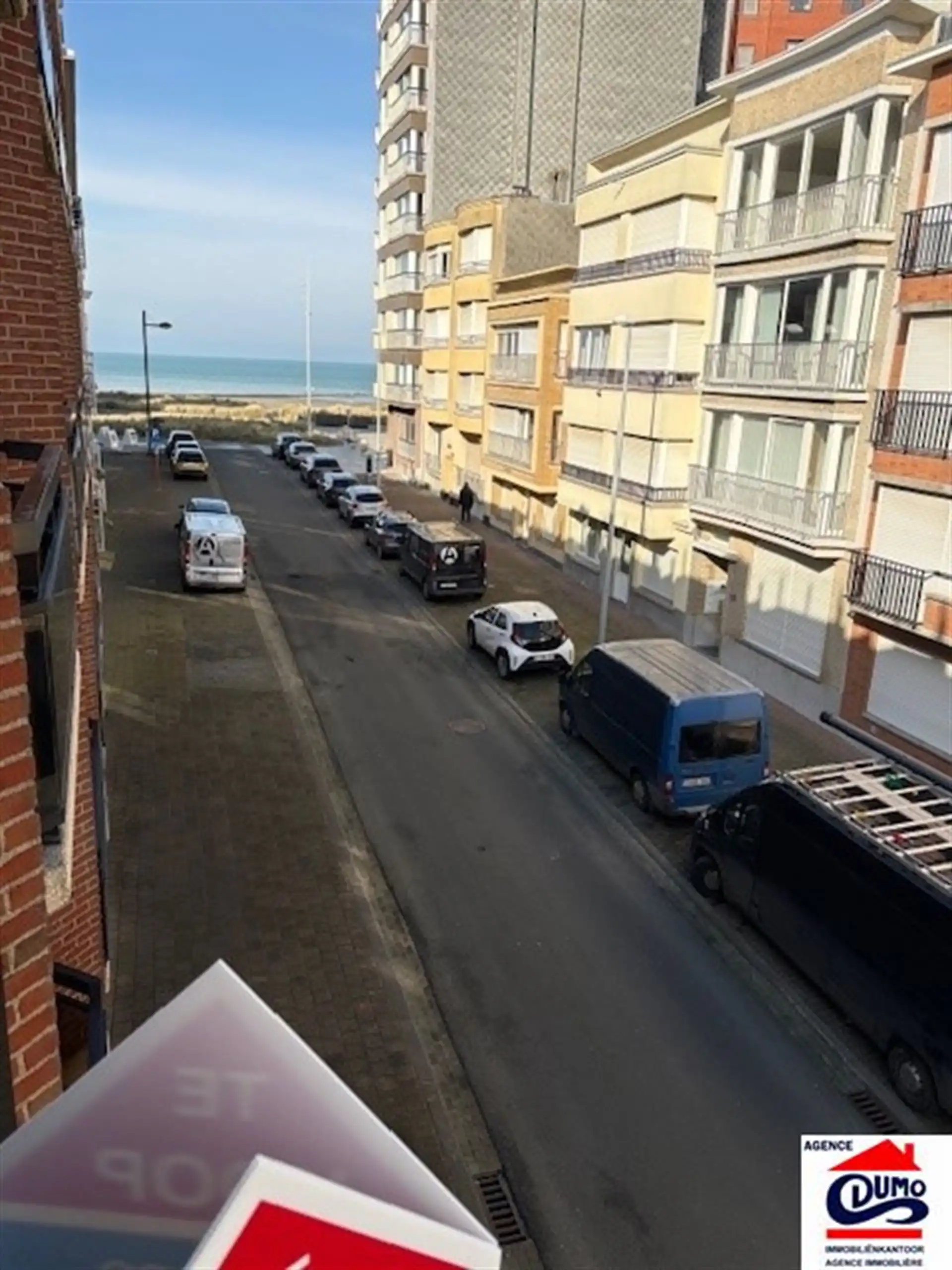 Instapklaar appartement met 2 slpk, lateraal zeezicht foto 5