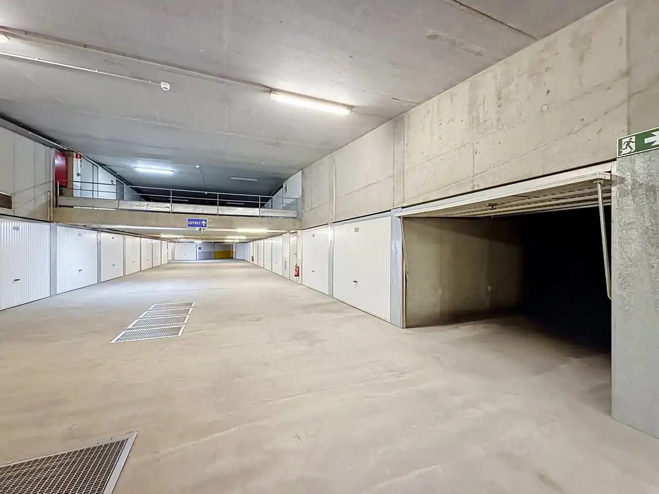 Garage te huur foto 4