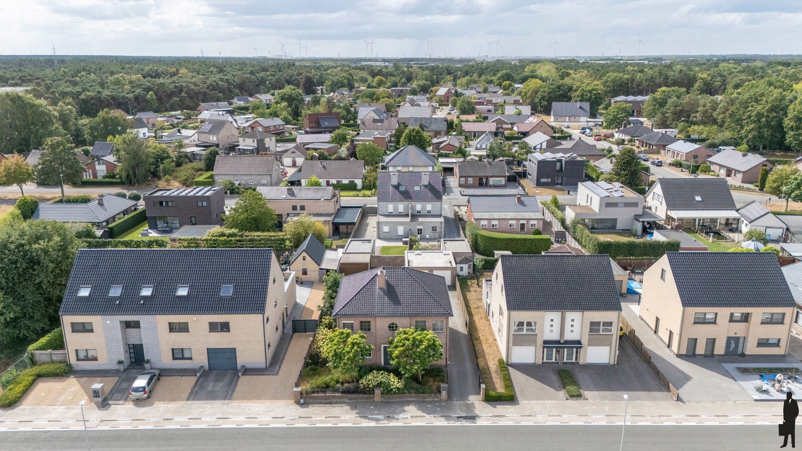Recente villa met 6 slpks. te Lommel nabij Kattenbos  foto 18