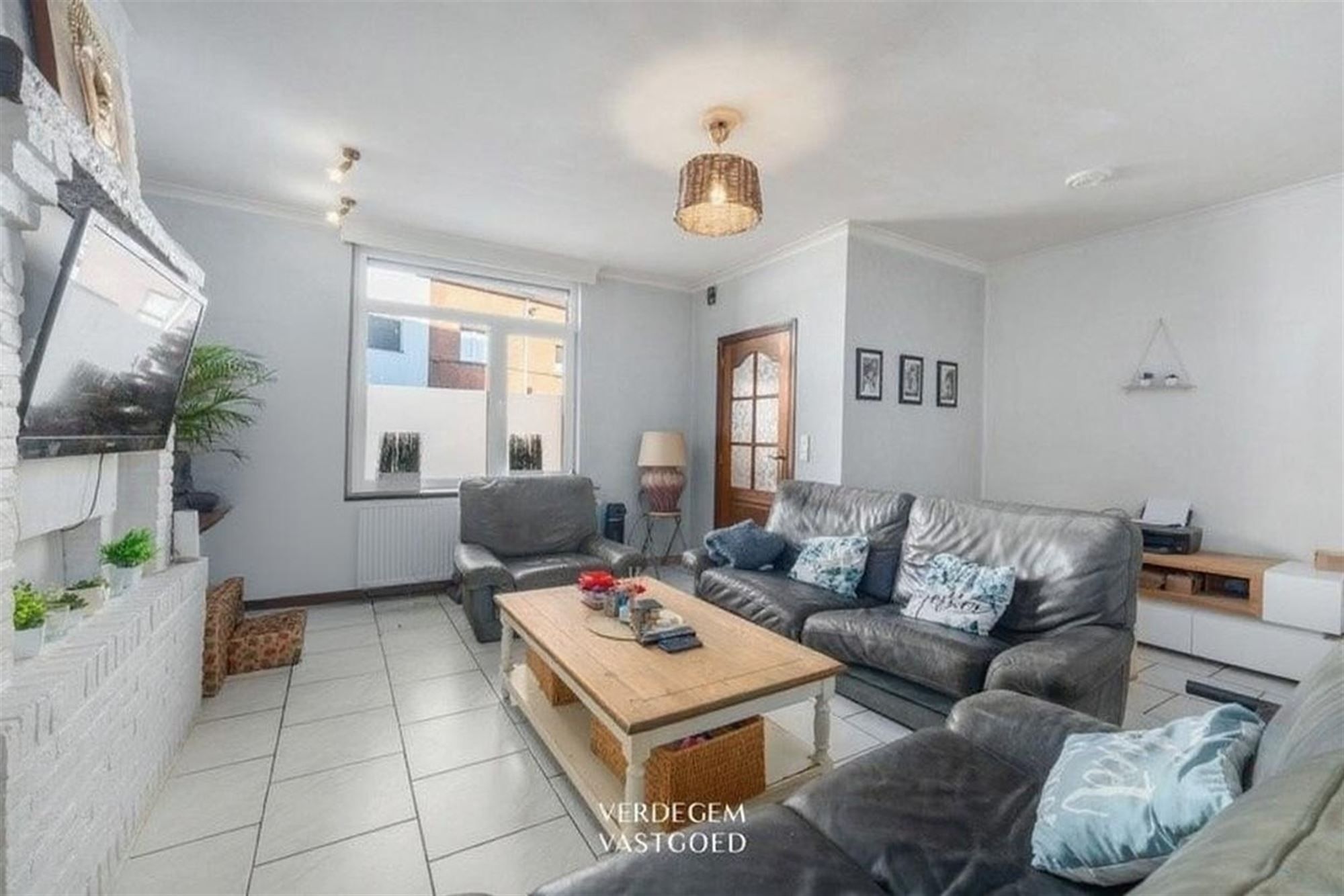 Woning met magazijn van ca. 125m² in de Gentse rand foto 5