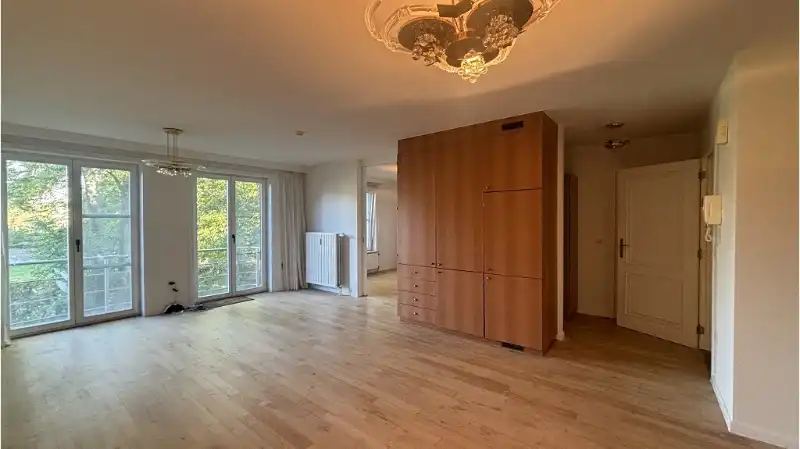 Instapklare Serviceflat te koop in residentie Ter Walle in Brugge foto 2