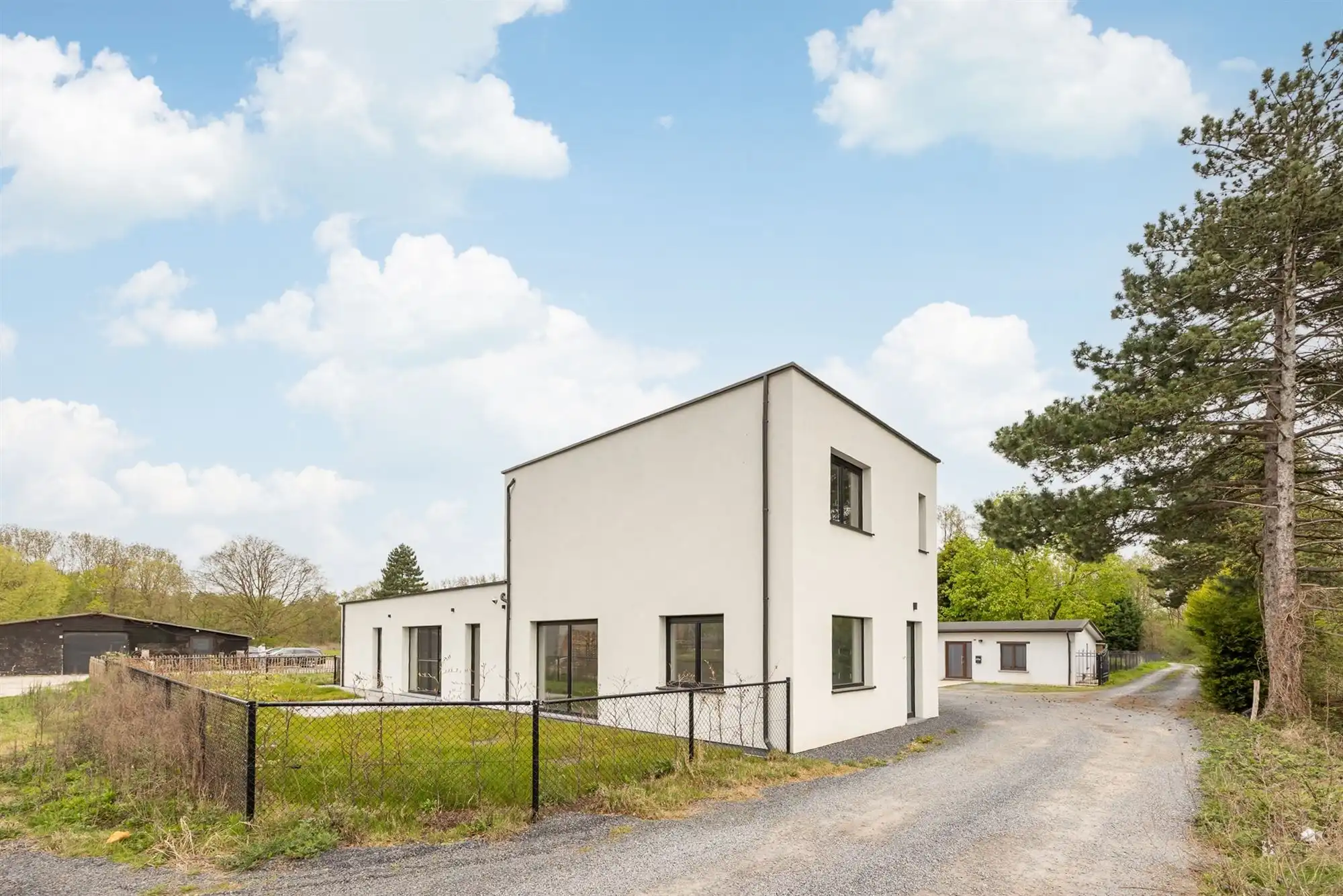 Energiezuinige open bebouwing met landelijk zicht foto 28