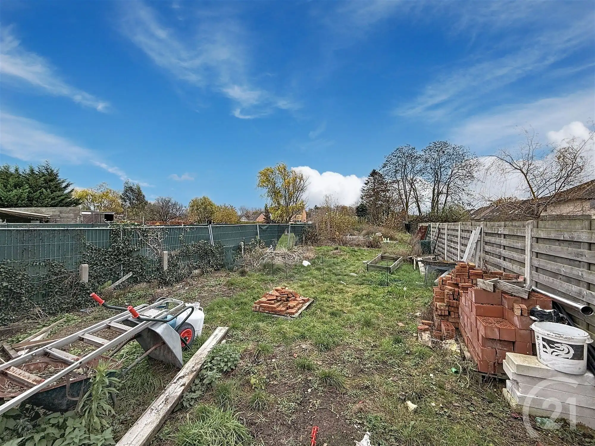 Ruime gezinswoning met 5 slaapkamers in centrum foto 27