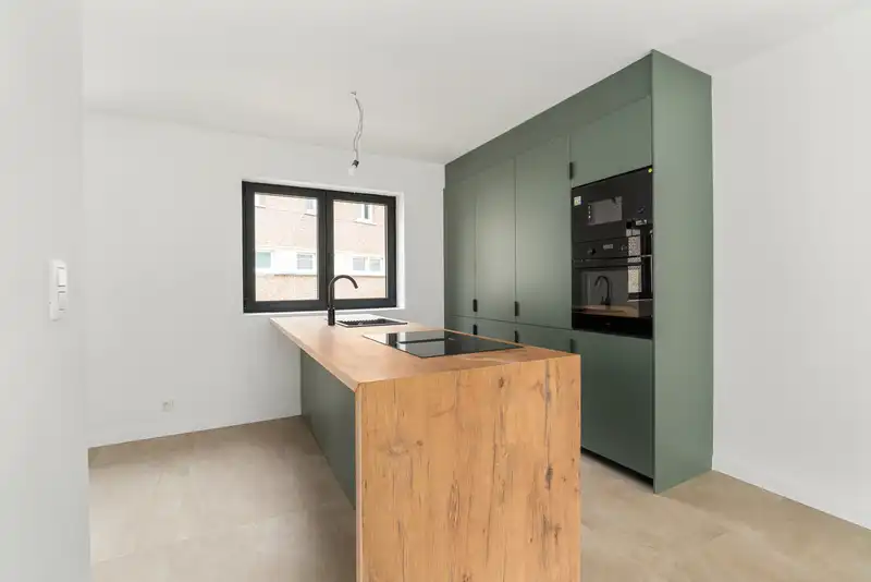 Nieuwbouw met trendy inrichting foto 9