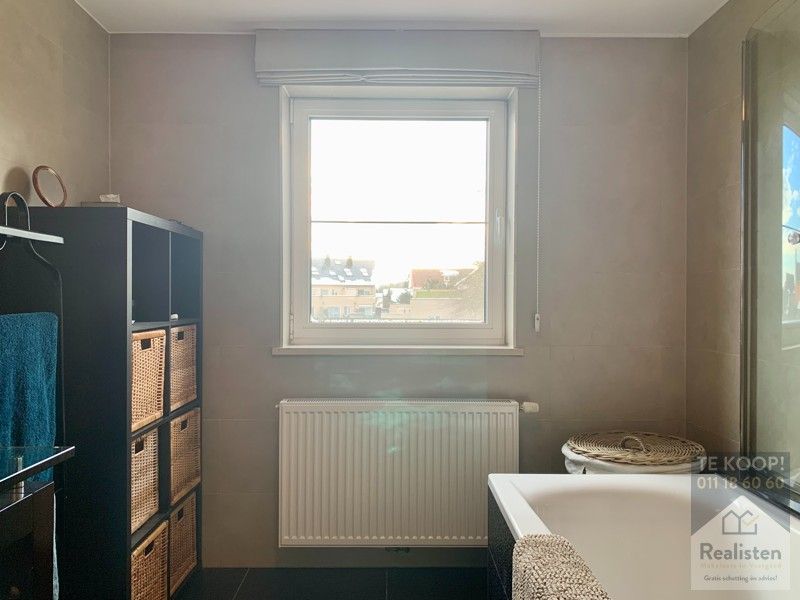 Ruim appartement met 1+1 slaapkamer en groot dakterras in Dilsen-Stokkem foto 28