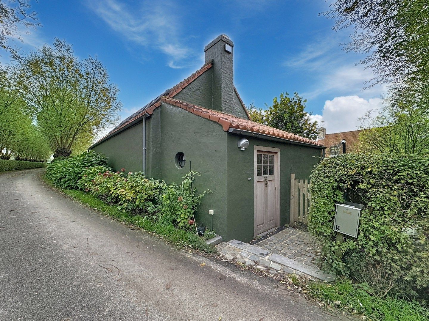 Rustig gelegen landelijke woning foto 3