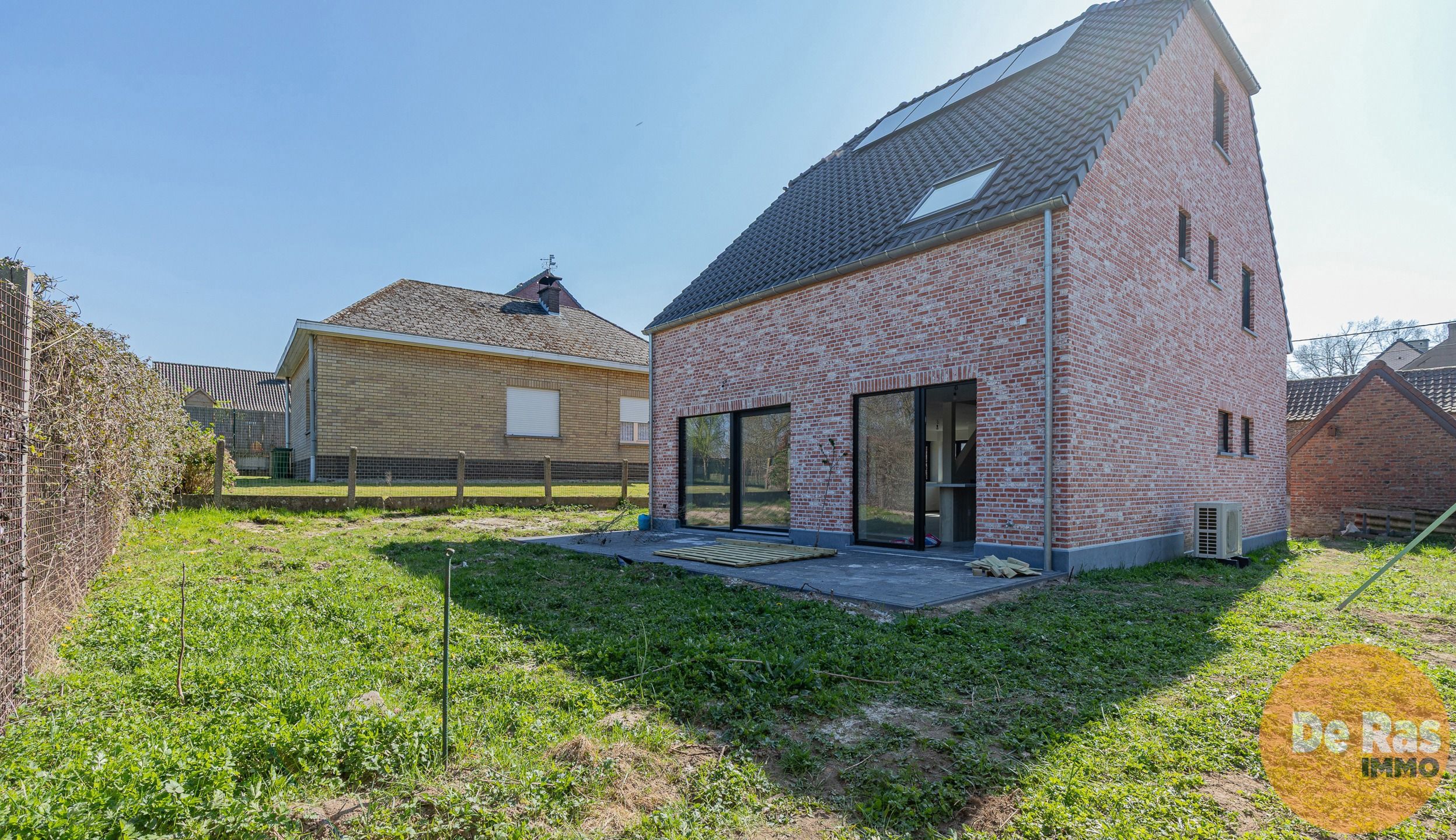 KERKSKEN - Ruime nieuwbouwwoning met 4slpk, garage en tuin! foto 18