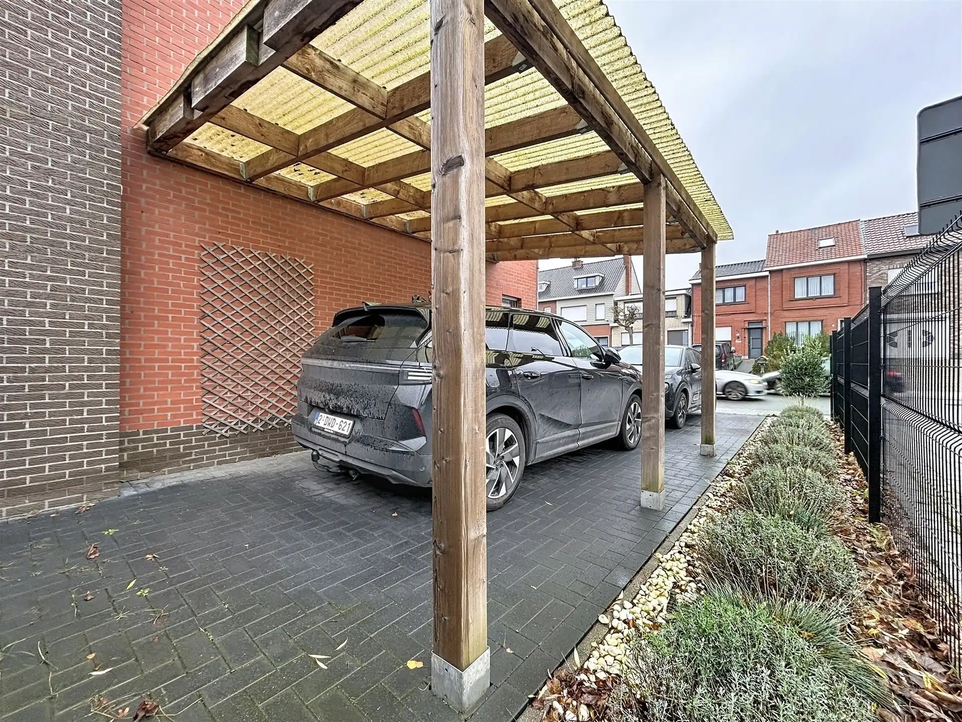 Instapklare gezinswoning  met 4 slk en garage op  perceel van 433m² foto 14