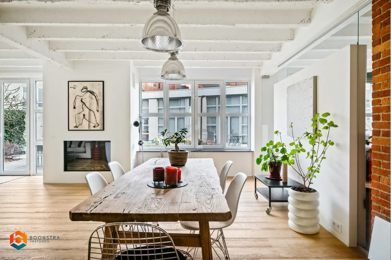 Exclusieve gelijkvloerse loft met 2 slpkrs, terras en staanplaats foto 13