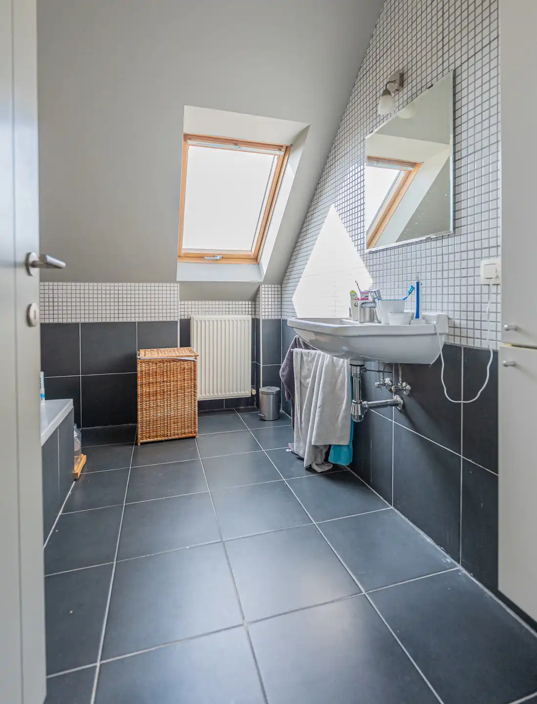 Mooi dakappartement met groot terras foto 10
