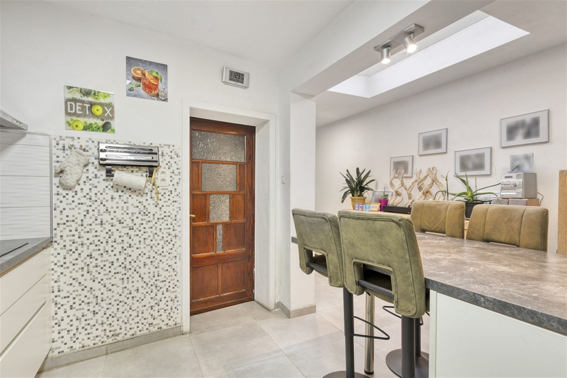 Gerenoveerde rijwoning foto 9