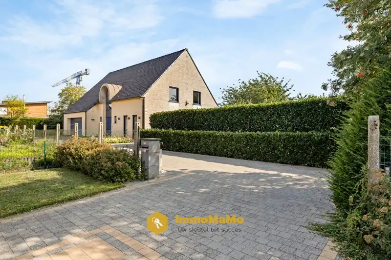 VILLA MET 4 SLAAPKAMERS TE KOOP IN LOCHRISTI (WACHTEBEKE) foto 3