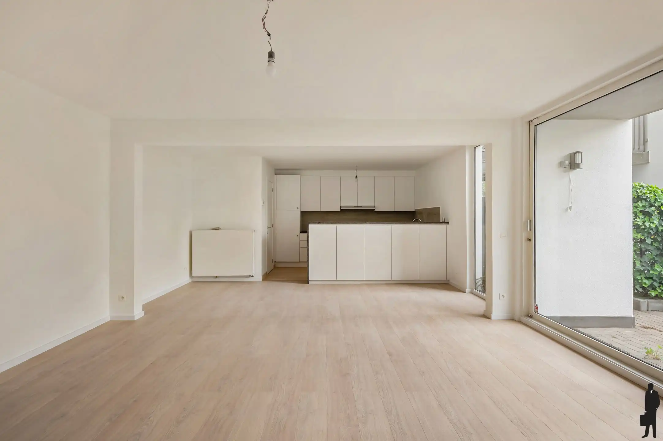 Ruim appartement op toplocatie met  Zuidgerichte koer. foto 3