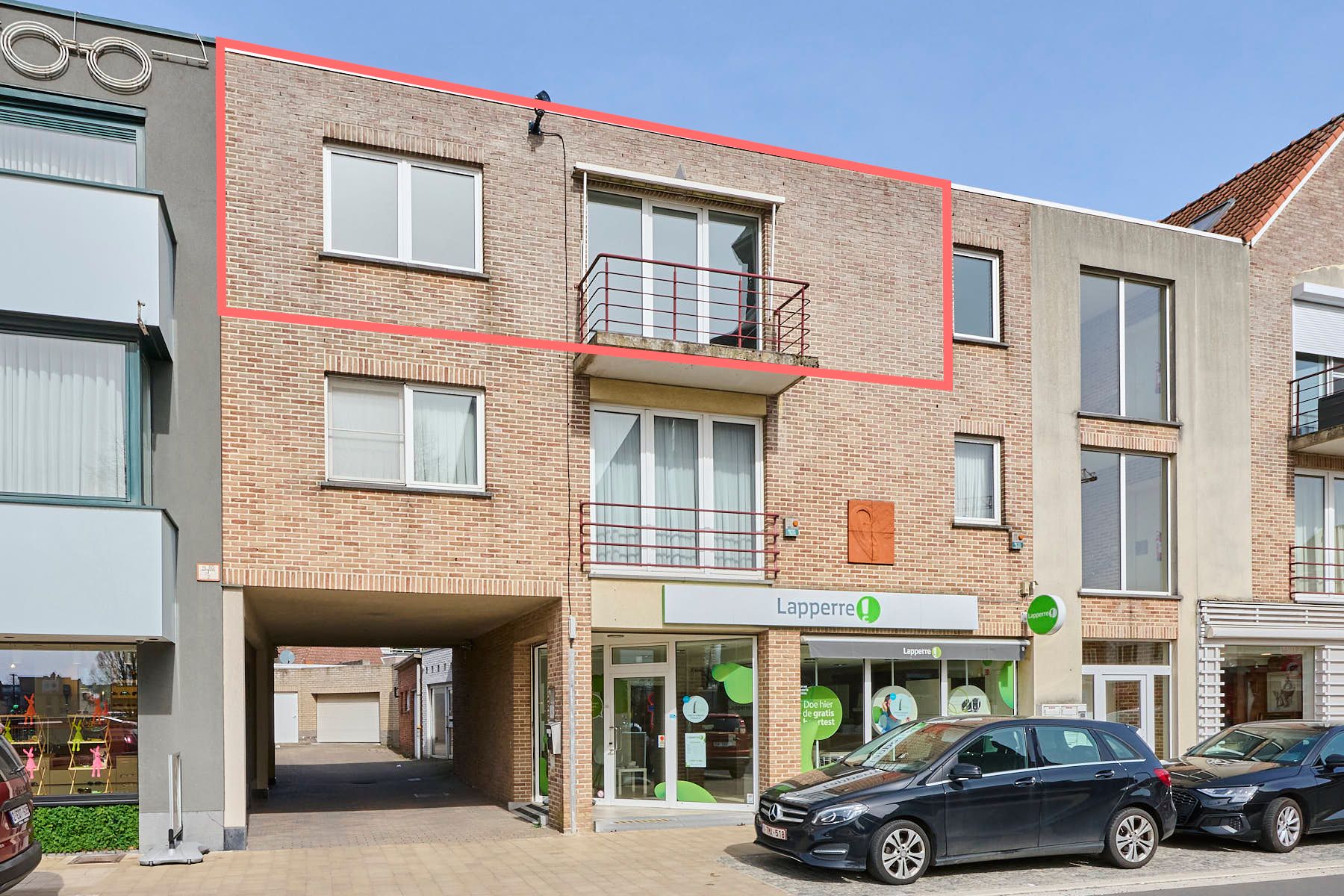 Appartement te koop foto {{pictureIndex}}