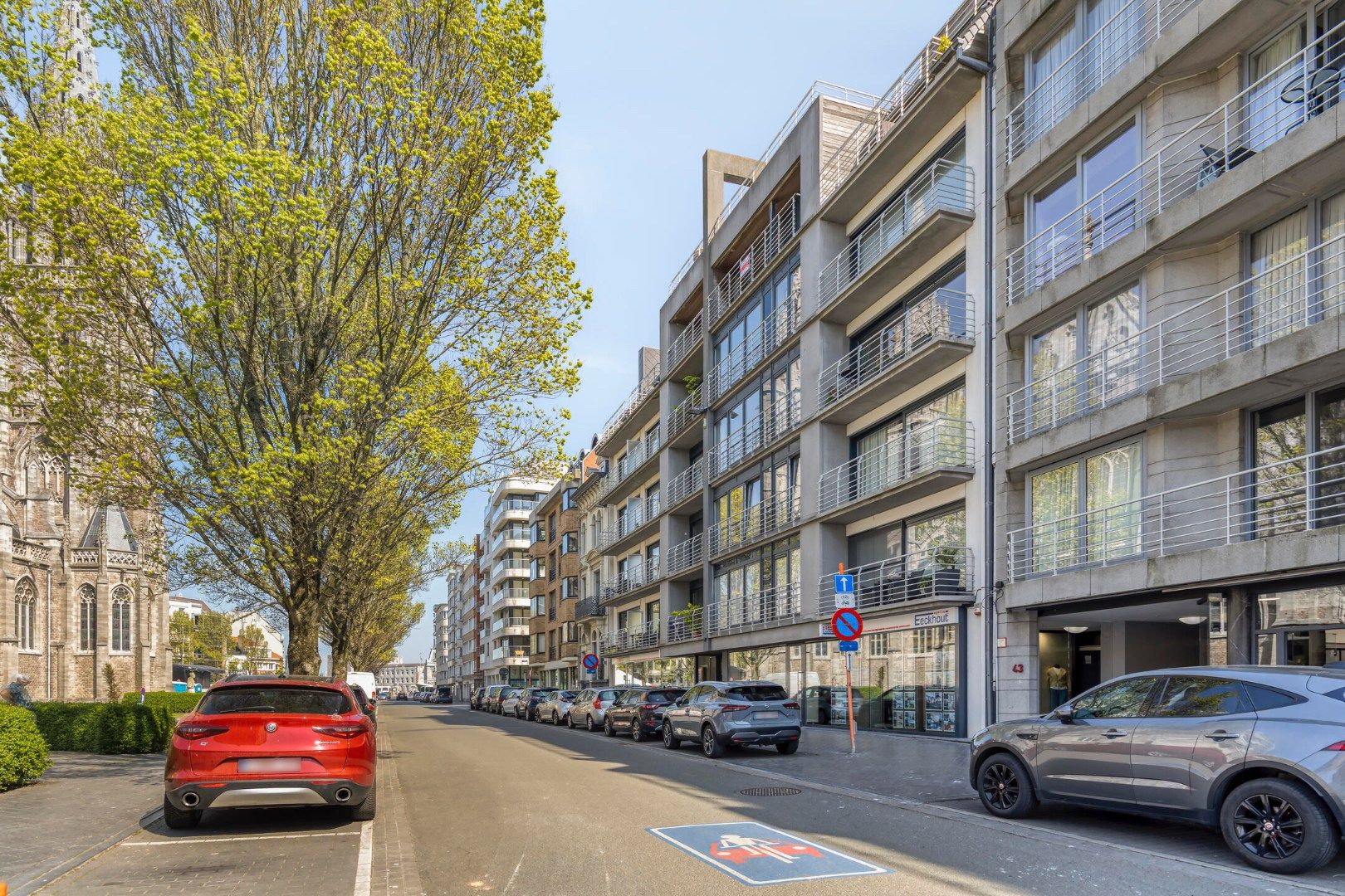 Bemeubeld appartement in hartje Oostende foto 23