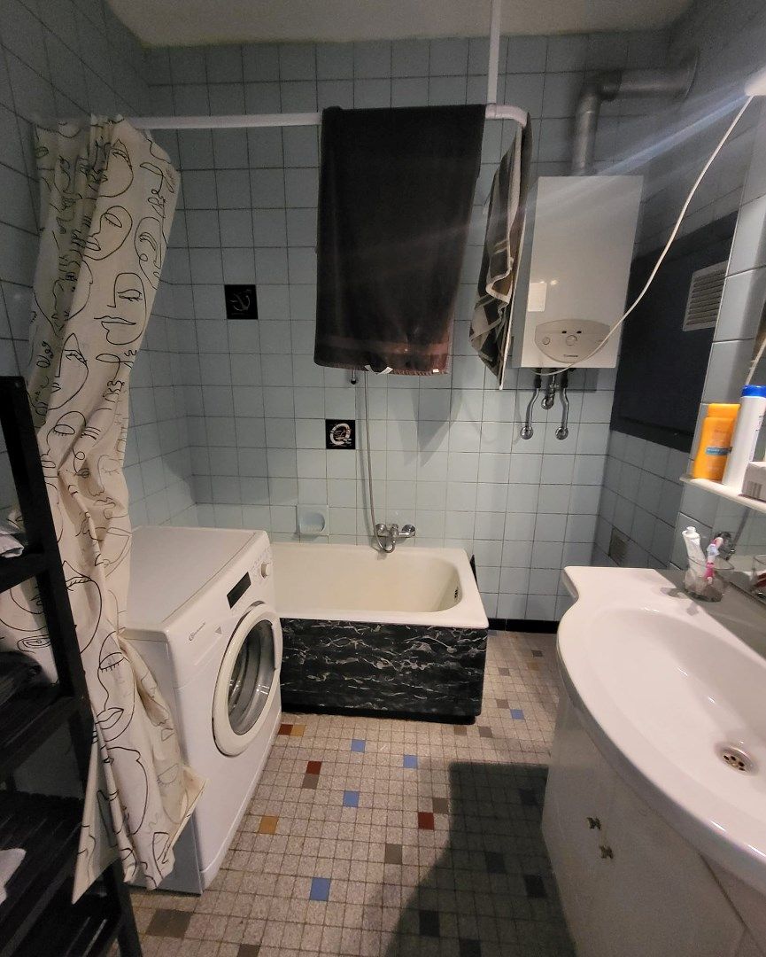 VERKOCHT : Opbrengsteigendom bestaande uit 5 appartementen. foto 25