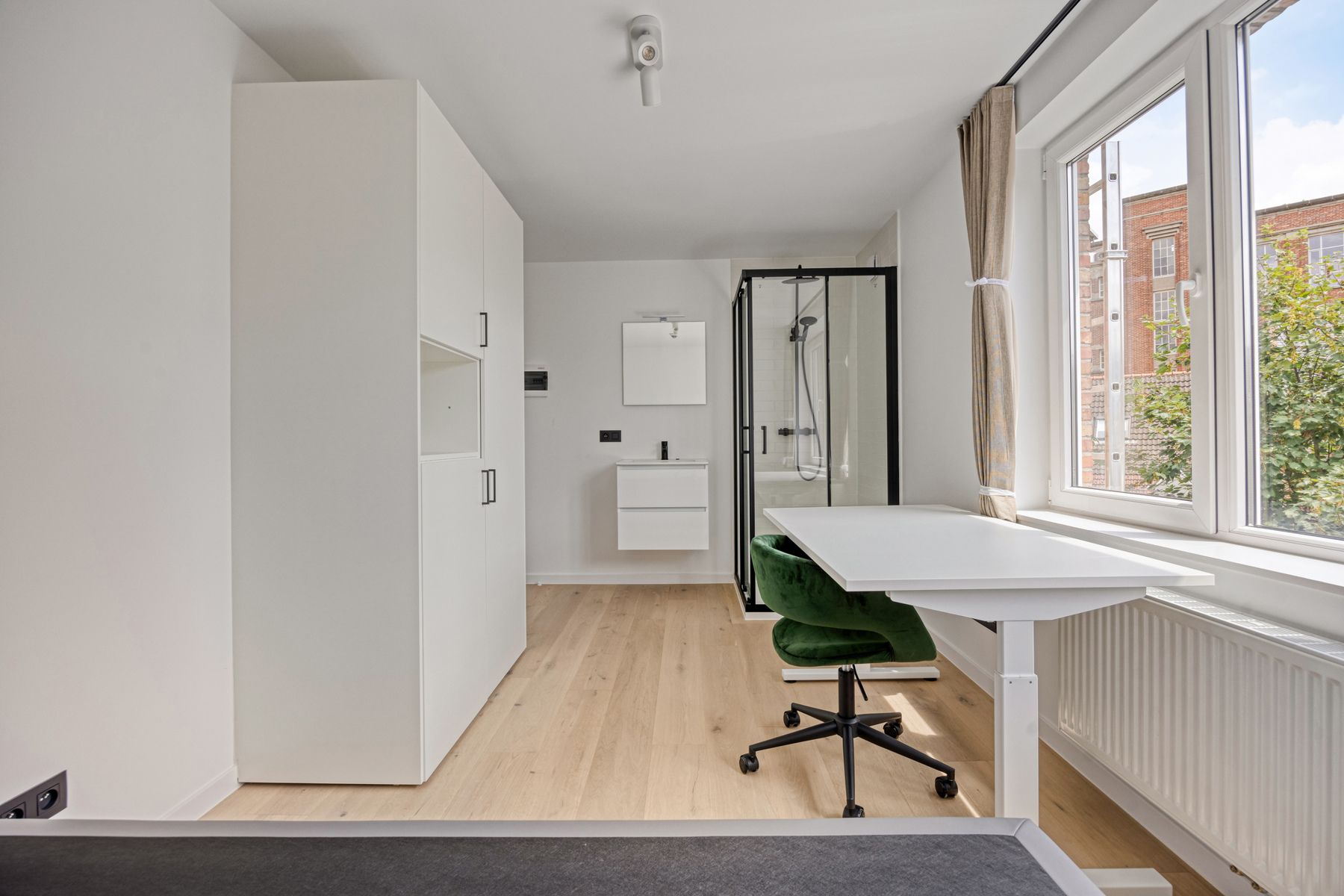 Kamers met douche en lavabo foto 13