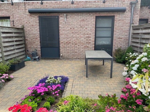  Centraal gelegen energiezuinig glv appartement met 2slk en 2 garages foto 11