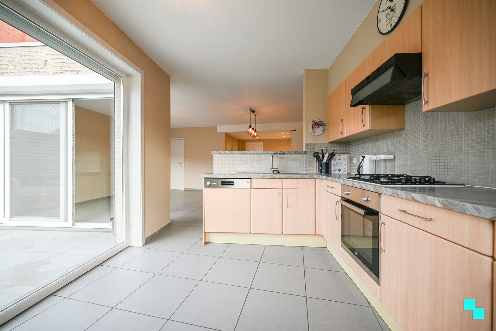 Instapklare HOB met drie slaapkamers te Izegem foto 9
