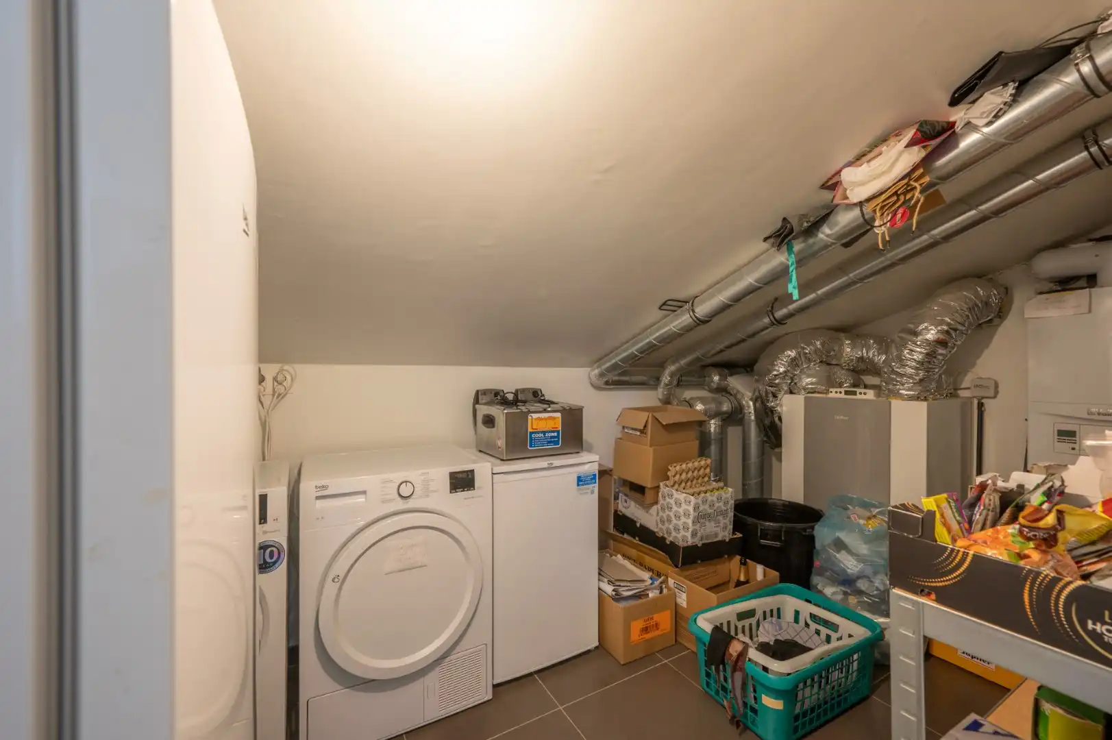 Instapklaar duplex appartement met ruim zonneterras op topligging in Brugge! foto 12