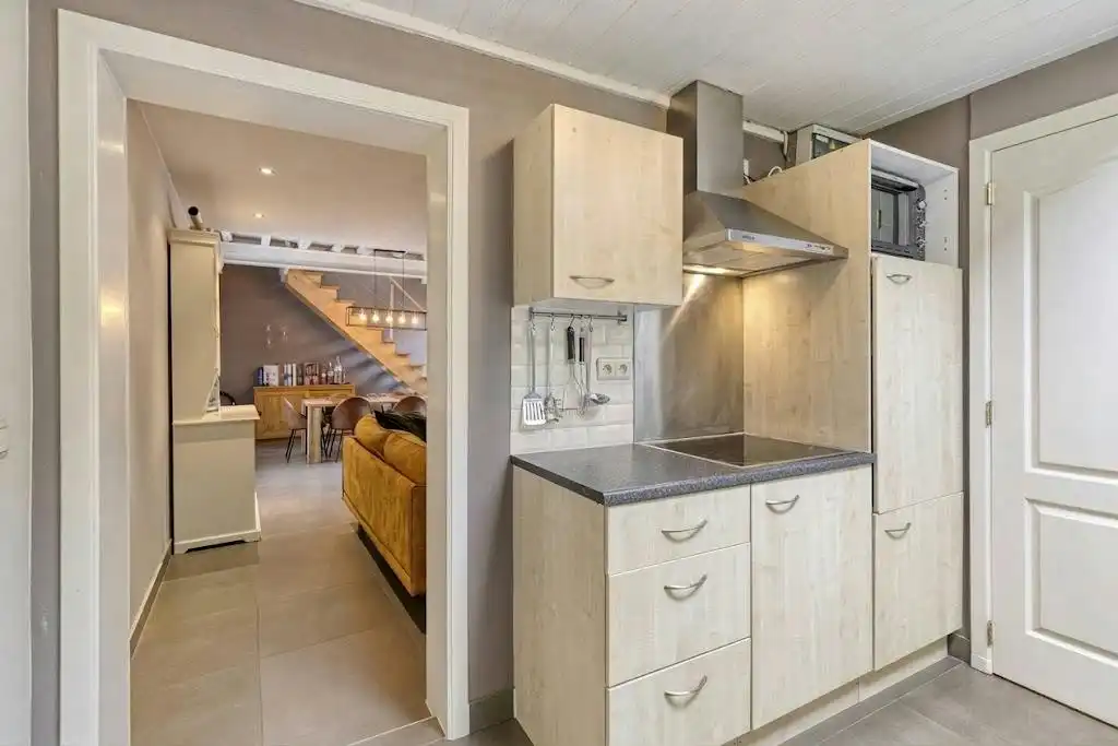 Instapklaar huis met 2 slaapkamers in Assebroek foto 5