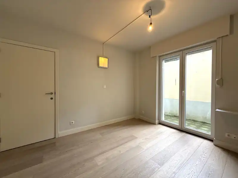 Modern 2-slaapkamerappartement met terras aan Sint-Annaplein foto 12