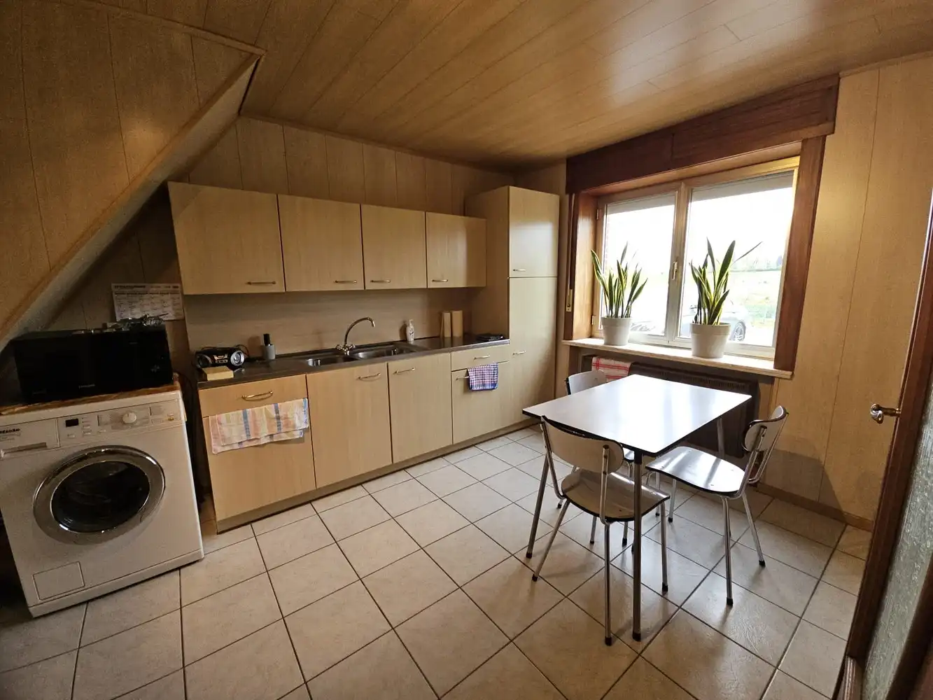 Landelijk gelegen woning met tuin foto 7