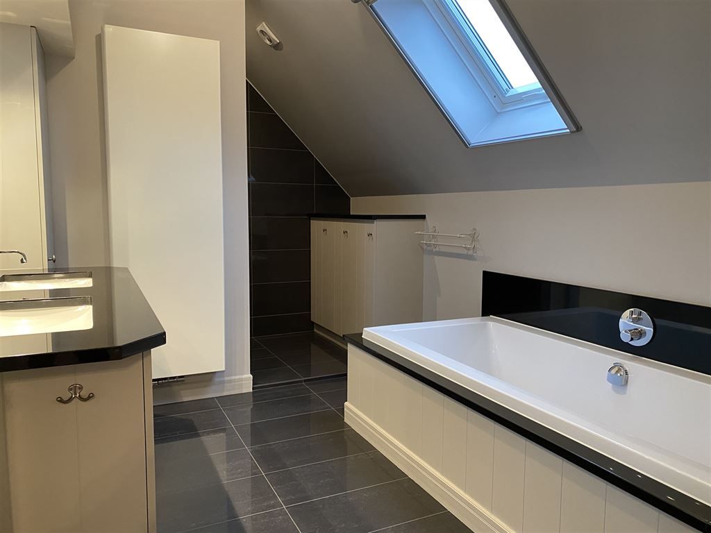 Luxueus afgewerkt penthouse / duplexappartement foto 33