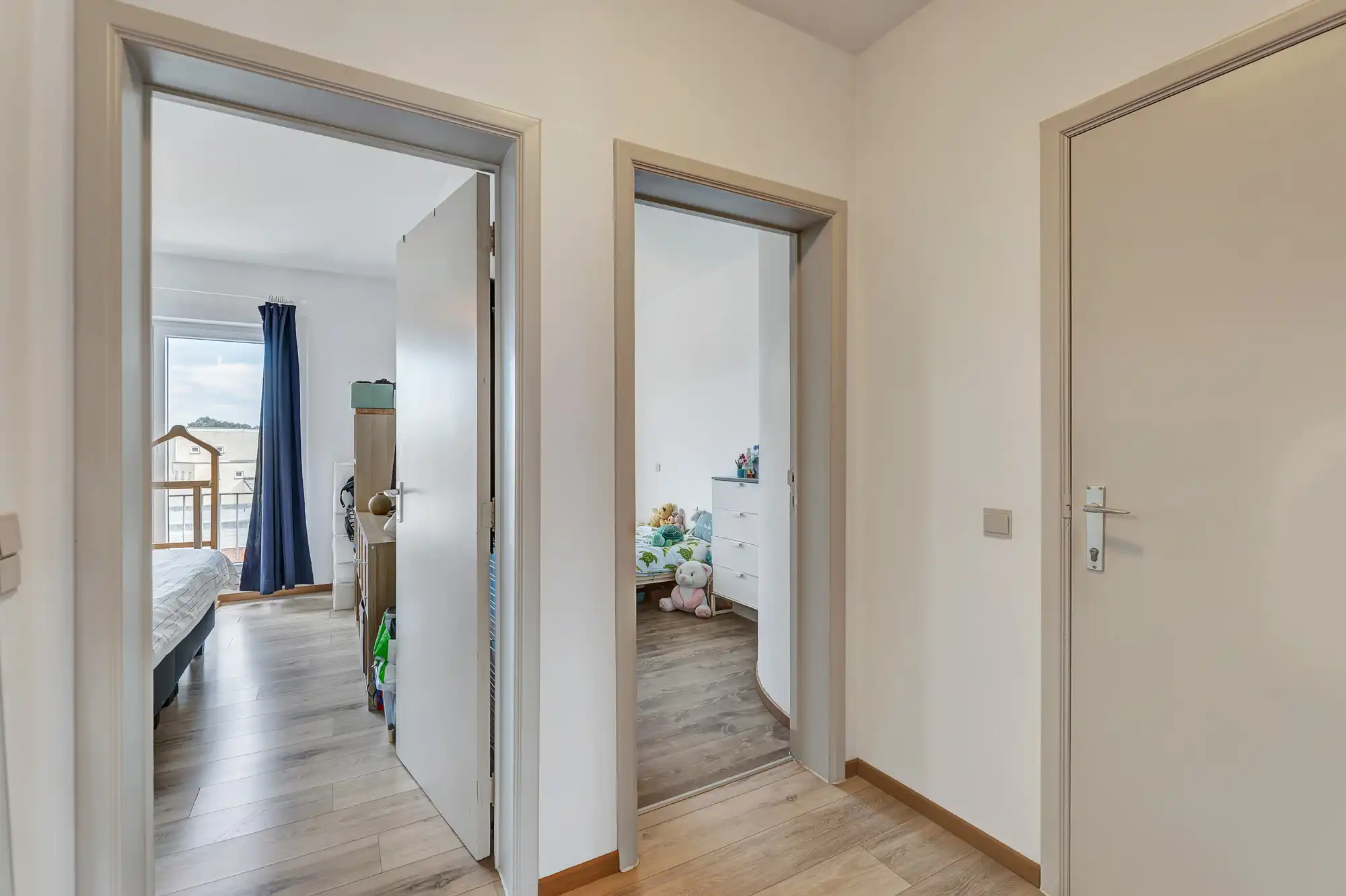 Instapklaar appartement met garage te Ninove foto 3