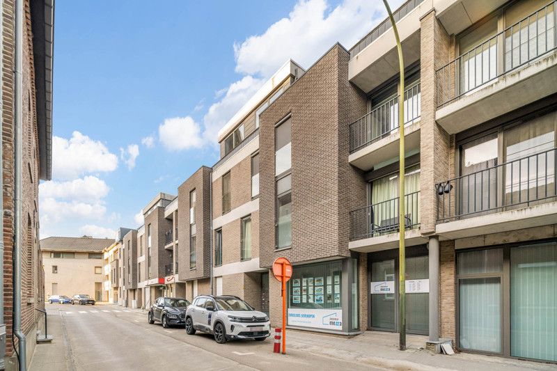 Klassevol duplex-appartement met gemeenschappelijk zwembad foto 28