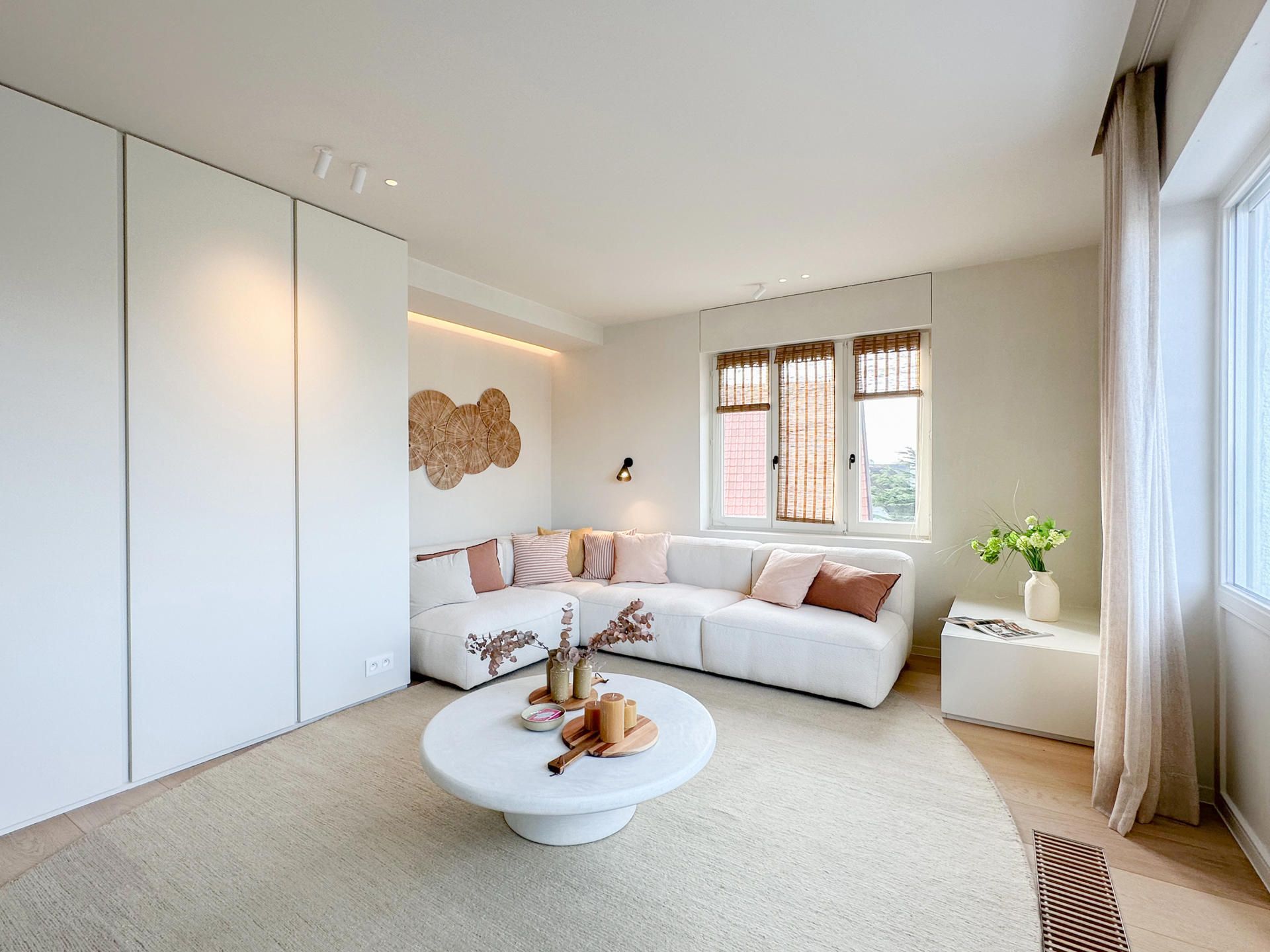 Uitzonderlijk mooi, tijdloos GERENOVEERD 4-slpk. appartement foto 34