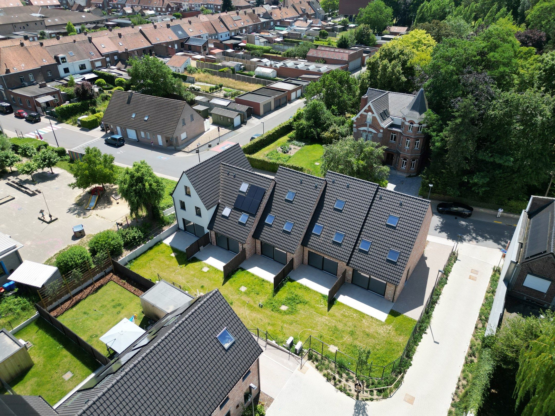 CHARMANTE NIEUWBOUWWONING IN WOONERF GULDEN SPOREN foto 2
